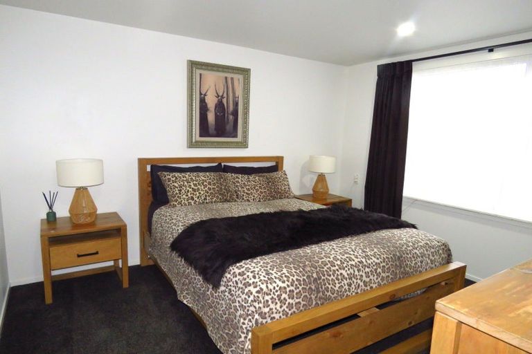 Photo of property in 8 Romilly Street, Westport, 7825