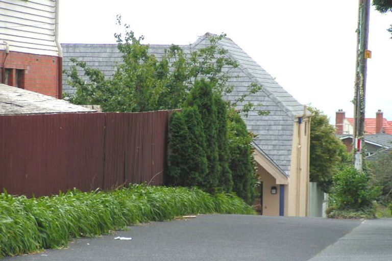 Photo of property in 2/266 Lake Road, Hauraki, Auckland, 0622