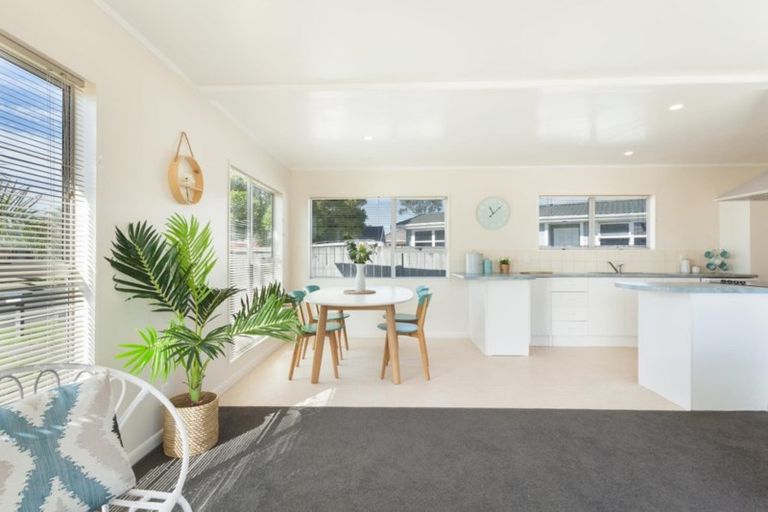 Photo of property in 9 Gobray Crescent, Mount Maunganui, 3116