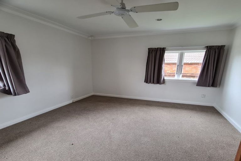 Photo of property in 1/6 Chapel Street, Papakura, 2110