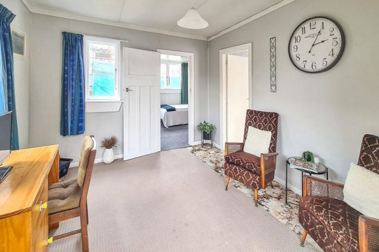 Photo of property in 16 Seabury Avenue, Foxton Beach, Foxton, 4815