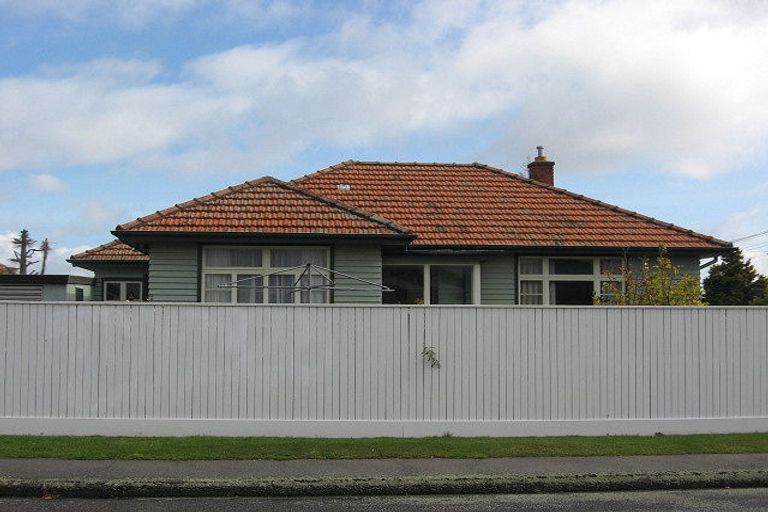 Photo of property in 2/3 Corfe Street, Ilam, Christchurch, 8041