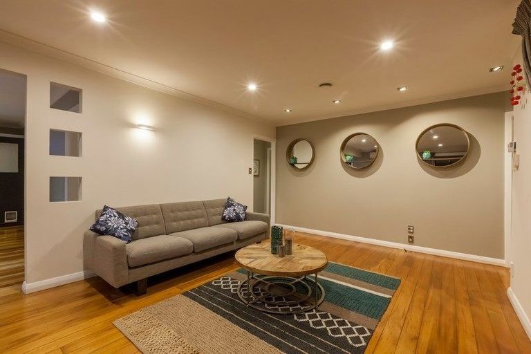 Photo of property in 20 Waikare Road, Raumati Beach, Paraparaumu, 5032