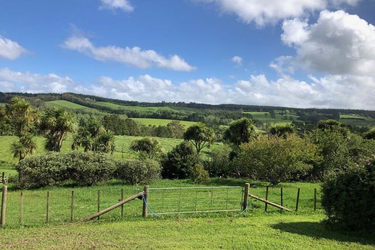 Photo of property in 143 Ireland Road, Waitoki, Kaukapakapa, 0871
