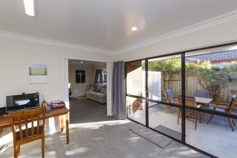 Photo of property in 5 Colorado Crescent, Milson, Palmerston North, 4414