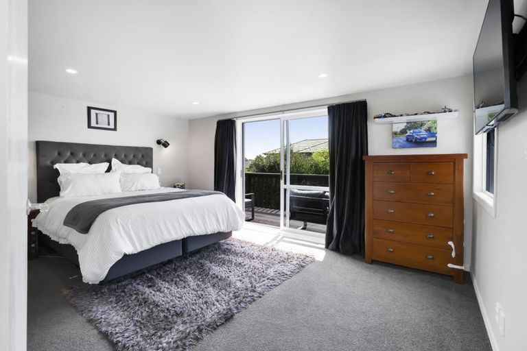 Photo of property in 112 Smart Road, Glen Avon, New Plymouth, 4312