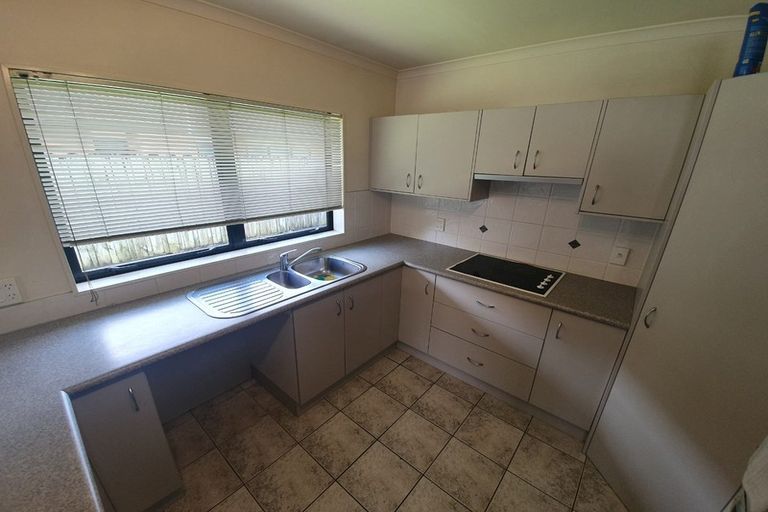 Photo of property in 26 Milson Drive, Papakura, 2110
