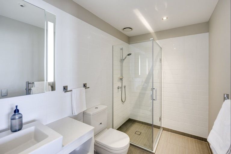 Photo of property in 502/7 Humber Street, Pandora, Napier, 4110