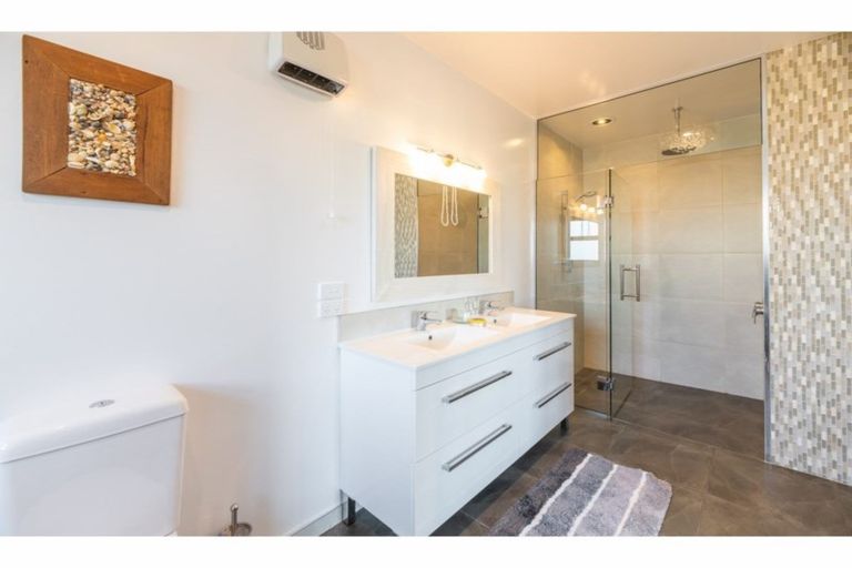 Photo of property in 60 Grierson Avenue, Amberley, 7481