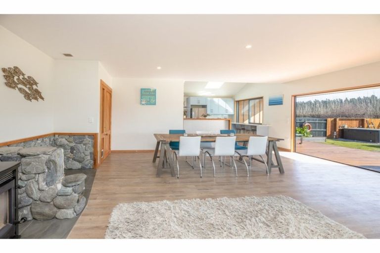 Photo of property in 60 Grierson Avenue, Amberley, 7481