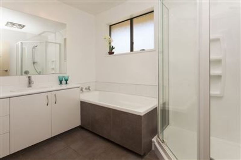 Photo of property in 11 Lansbury Avenue, Strowan, Christchurch, 8052