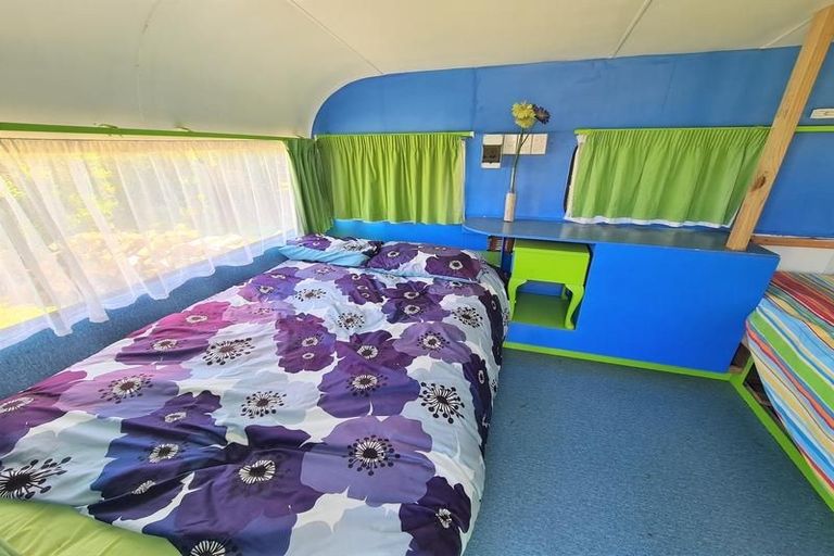 Photo of property in 102 Kowhai Avenue, Matarangi, Whitianga, 3592