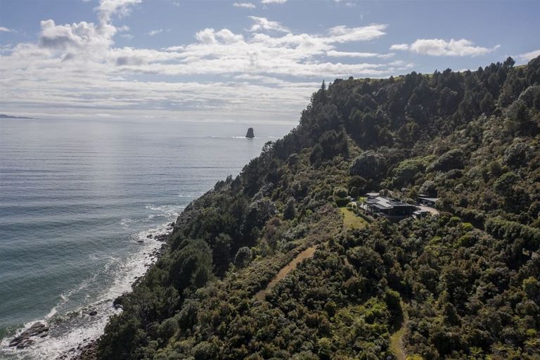 Photo of property in 398i Lees Road, Hahei, Whitianga, 3591
