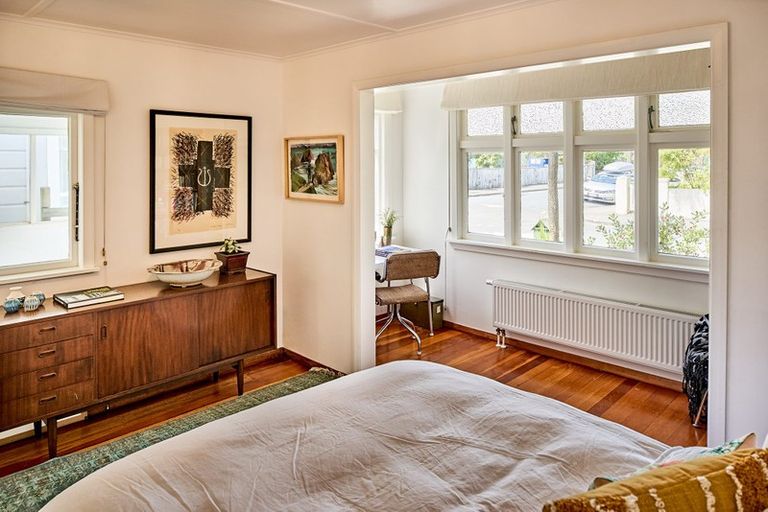 Photo of property in 21 Beach Street, Petone, Lower Hutt, 5012