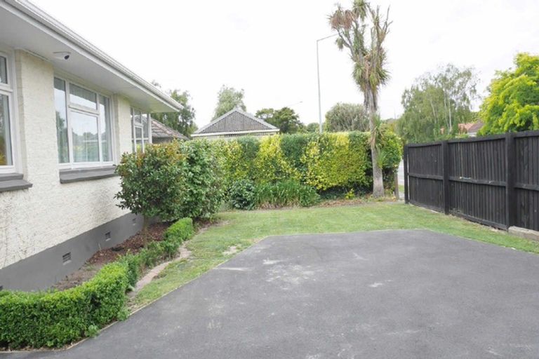Photo of property in 205 Innes Road, St Albans, Christchurch, 8052