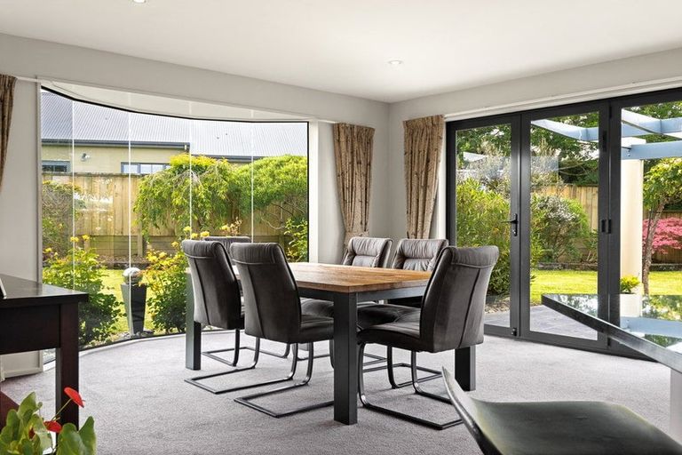 Photo of property in 12 Sunninghurst Drive, Fairfield, Dunedin, 9018