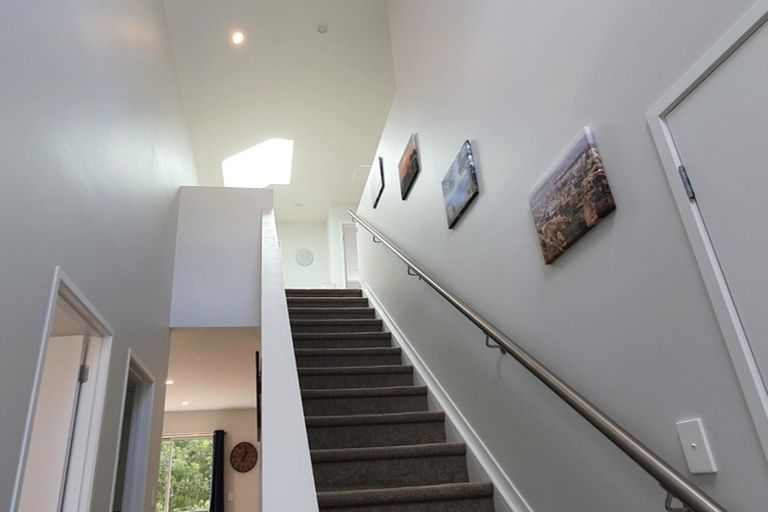 Photo of property in 8/31 Verbena Road, Birkdale, Auckland, 0626