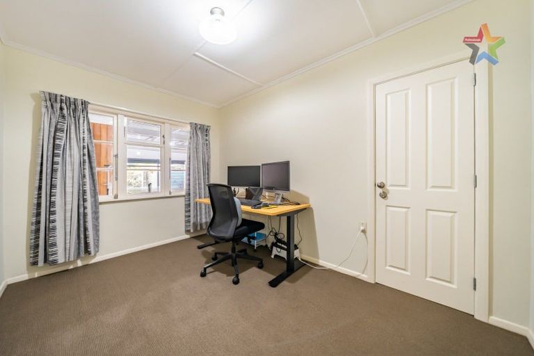 Photo of property in 1 Peel Place, Wainuiomata, Lower Hutt, 5014