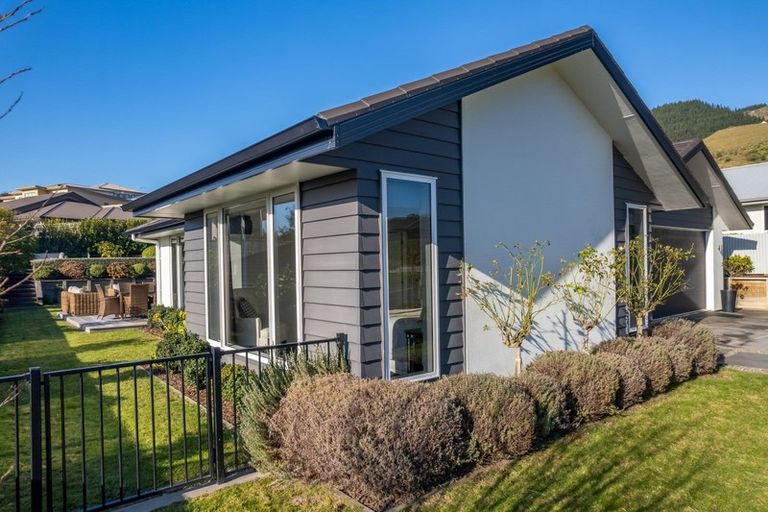 Photo of property in 90 Washbourn Drive, Richmond, 7020