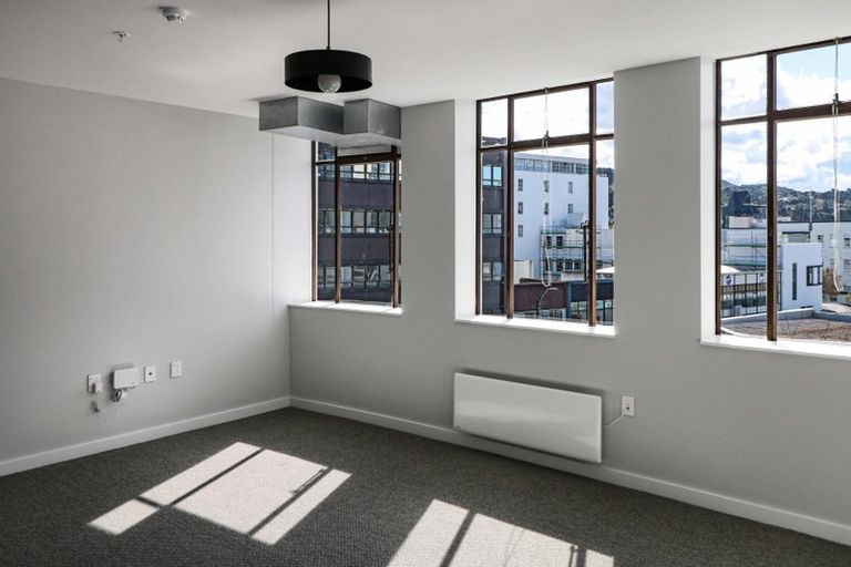 Photo of property in Unit 307,l3, 307/14 Laings Road, Hutt Central, Lower Hutt, 5010