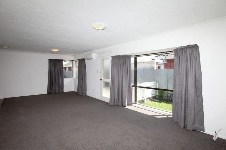Photo of property in 2/26 Strickland Street, Sydenham, Christchurch, 8023