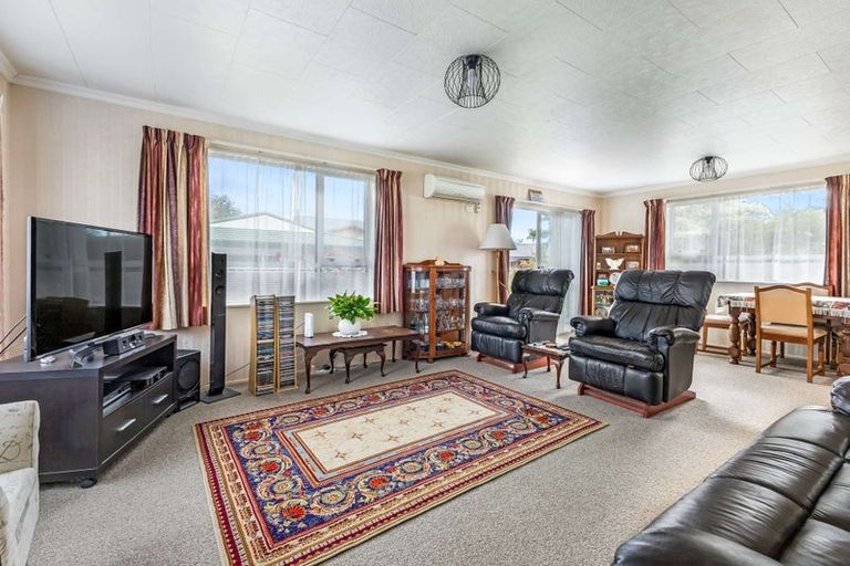 Photo of property in 30 Orlando Street, Stratford, 4332