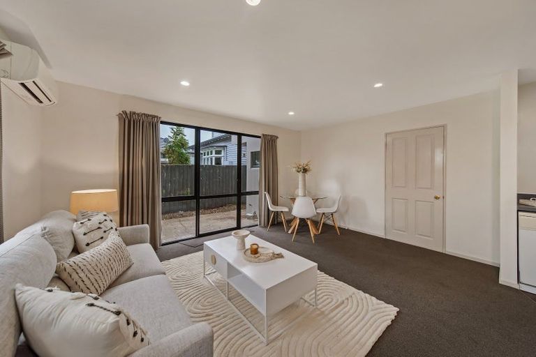 Photo of property in 1/62 Matipo Street, Riccarton, Christchurch, 8041