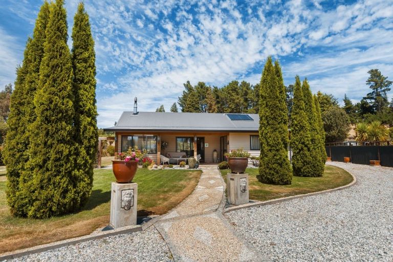 Photo of property in 55 Loach Road, Hawea Flat, Wanaka, 9382