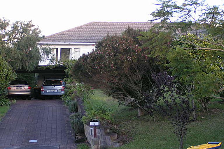 Photo of property in 3 Crichton Terrace, Hauraki, Auckland, 0622