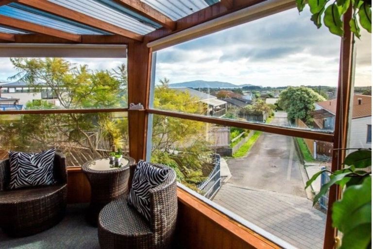 Photo of property in 21b Huia Street, Waikanae, 5036