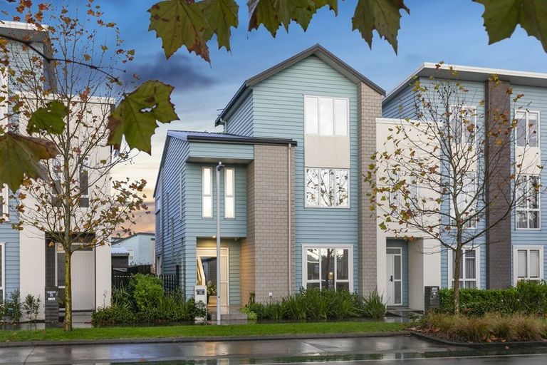 Photo of property in 112 Squadron Drive, Hobsonville, Auckland, 0616