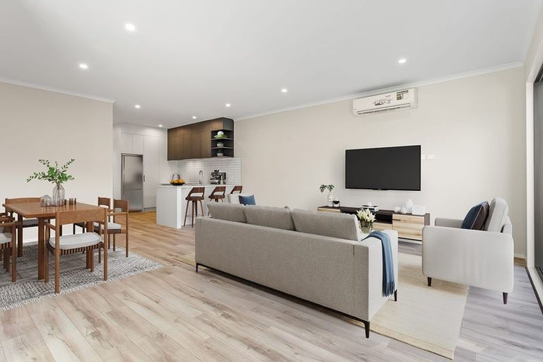 Photo of property in 8 Roundel Crescent, Whenuapai, Auckland, 0618