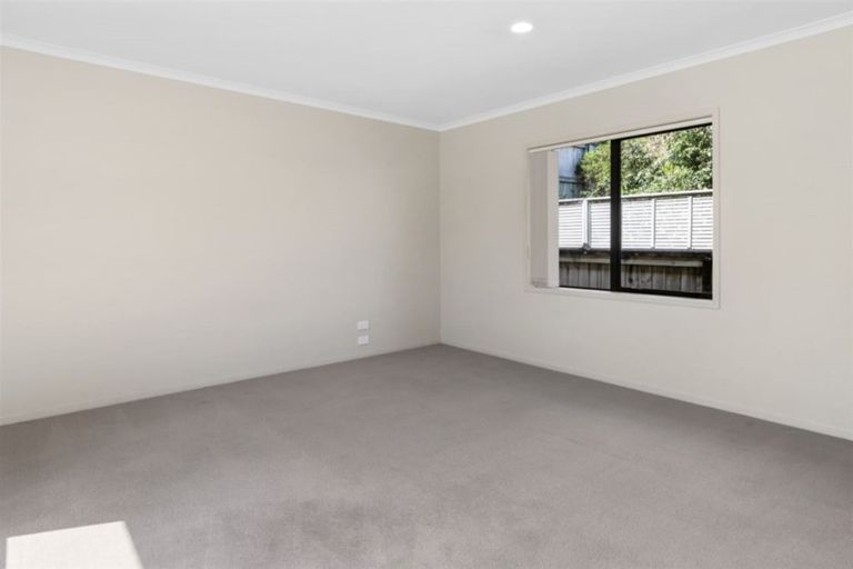 Photo of property in 5 Hillford Place, Welcome Bay, Tauranga, 3175