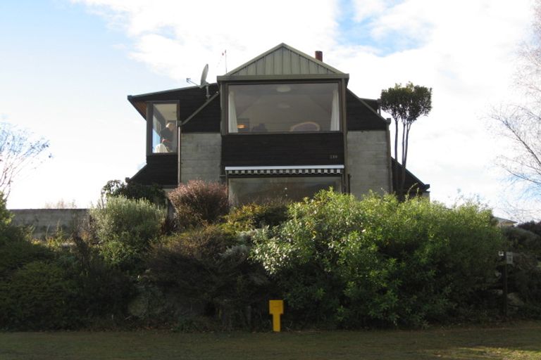 Photo of property in 219 Beacon Point Road, Wanaka, 9305