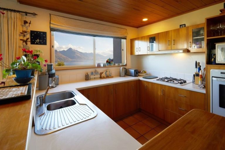 Photo of property in 7b Manchester Place, Queenstown, 9300