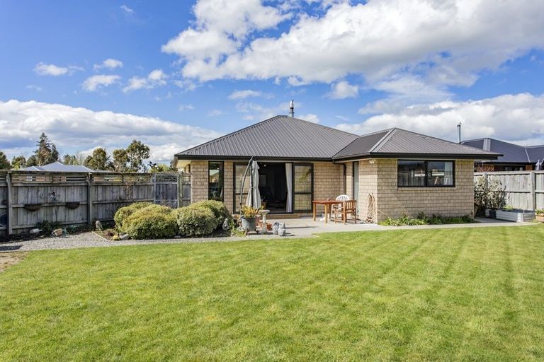 Photo of property in 9 Stonebridge Lane, Oxford, 7430