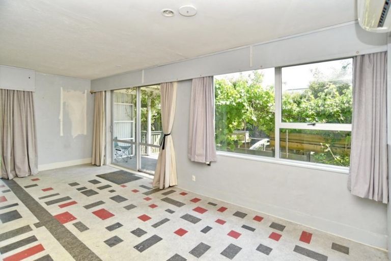 Photo of property in 4 Coates Place, Rangiora, 7400