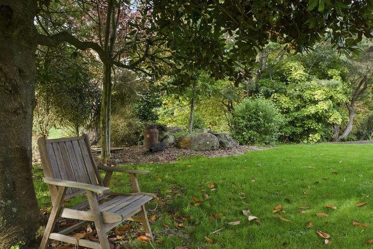 Photo of property in 1184 Waiuku Road, Waiuku, 2681