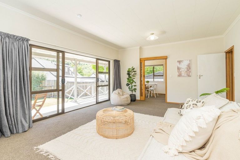 Photo of property in 22 Devon Street, Arrowtown, 9302