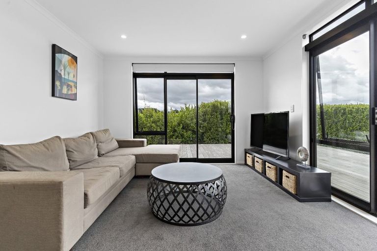 Photo of property in 4 Tuscan Lane, Martinborough, 5711