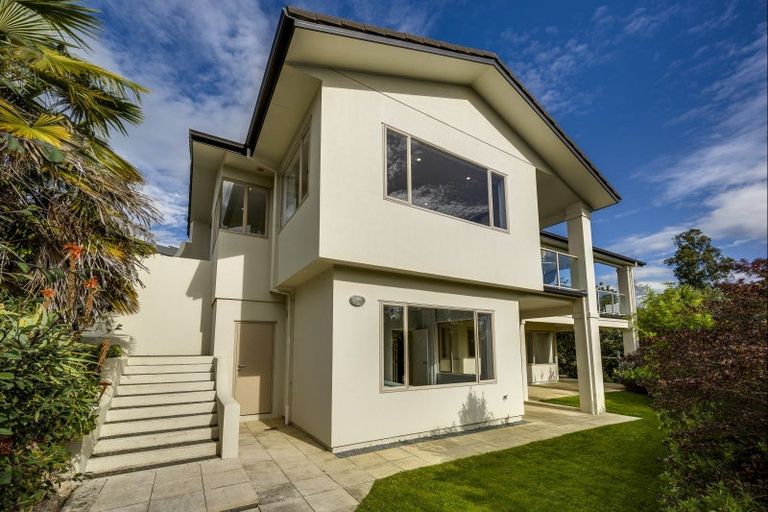 Photo of property in 6 Burbury Ridge, Havelock North, 4130