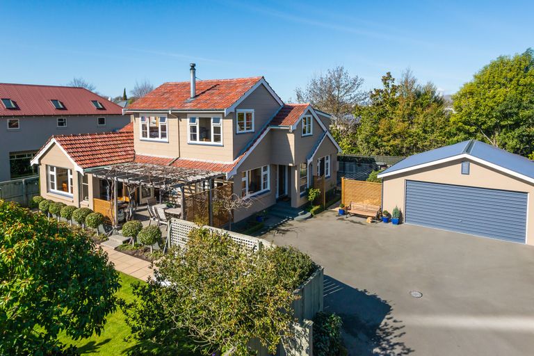 Photo of property in 22b Browns Road, St Albans, Christchurch, 8014