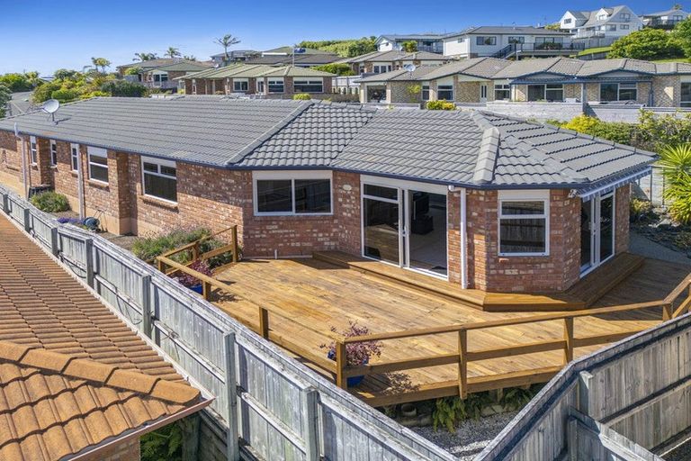 Photo of property in 38 Elan Place, Stanmore Bay, Whangaparaoa, 0932
