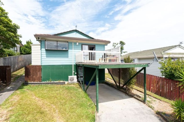 Photo of property in 33 Danube Lane, Glen Eden, Auckland, 0602