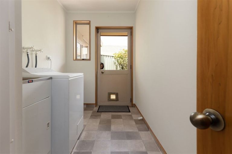 Photo of property in 37 Karina Crescent, Redwoodtown, Blenheim, 7201