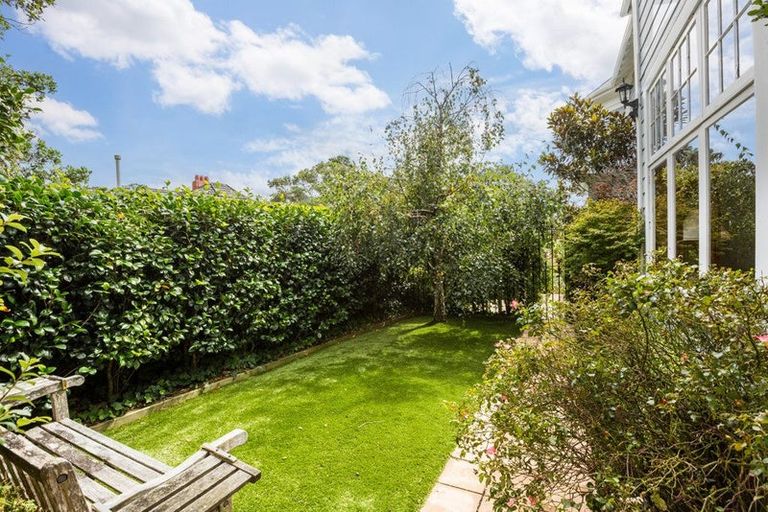 Photo of property in 246a The Terrace, Wellington Central, Wellington, 6011