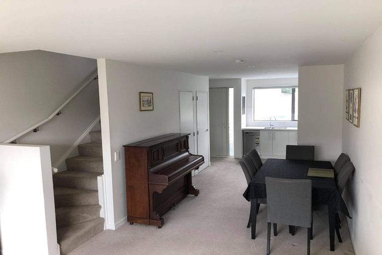 Photo of property in 15/2 Stone Street, Miramar, Wellington, 6022