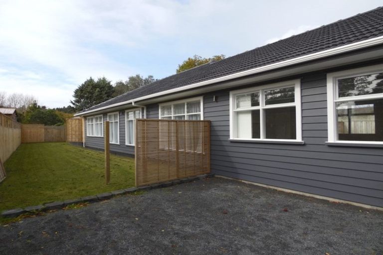 Photo of property in 122 Awaroa Road, Helensville, 0800