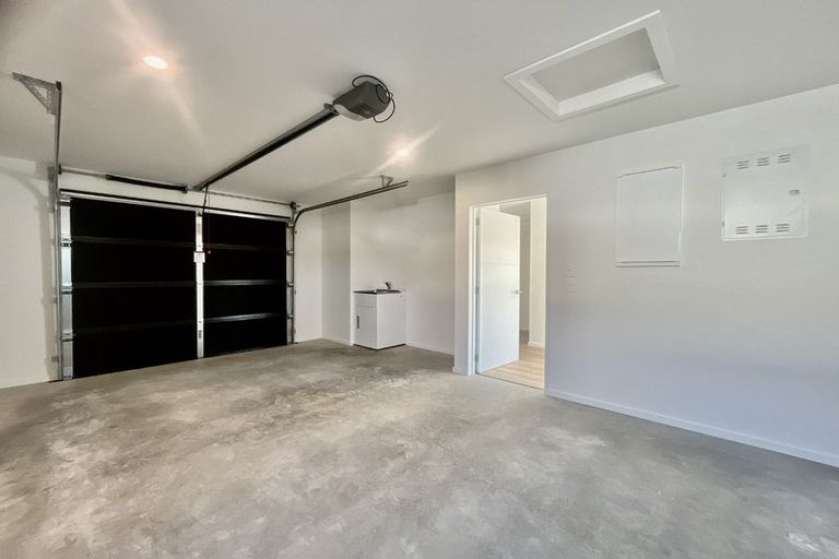 Photo of property in 4 Riroriro Lane, Halswell, Christchurch, 8025