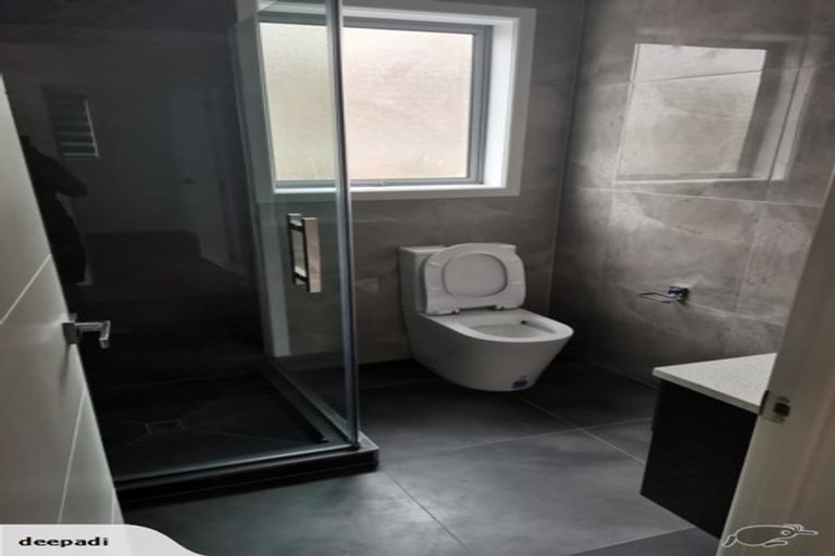 Photo of property in 4 Fortuna Place, East Tamaki Heights, Auckland, 2016